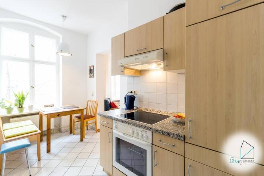 Sunny Studio At Wismarplatz Apartman Berlin Kültér fotó